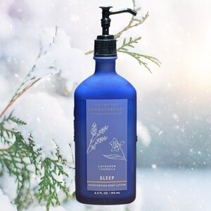 NWT Lavender and Vanilla Aromatherapy Lotion Bath and Body Works
